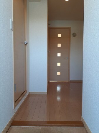 プラムツリーガーデンの物件内観写真